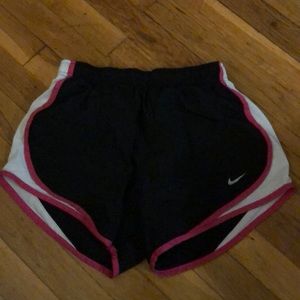 Nike drifit running short